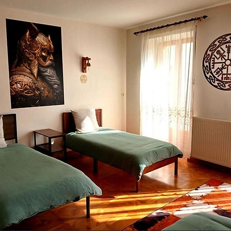 Le Relais Patrimoine Bed & Breakfast Couiza Exterior photo